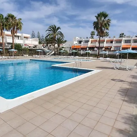 Chaparral Studio With Terrace And Pool View شقة *